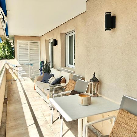 Exclusive Puerto Banus Beach Apartment Free Parking Wifi & Swimming Pool Marbella Exteriör bild